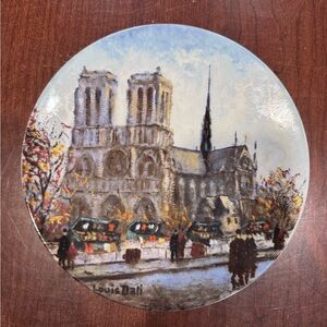 La Cathedrale Notre Dame Porcelaine De Limoges France Louis Dali Collector Plate